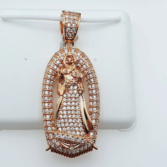 "14K Gold Plated Cubic Zircon Pendant, INUS1BR272 - Picture 9 of 9